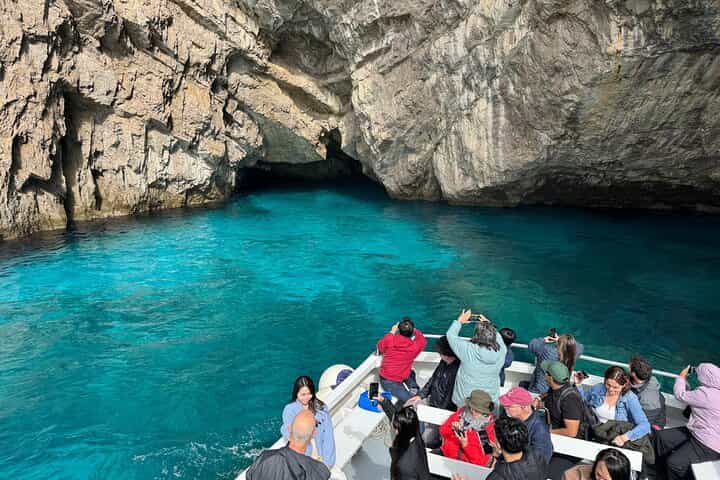 From Sorrento: Capri and Anacapri tour with Faraglioni cruise