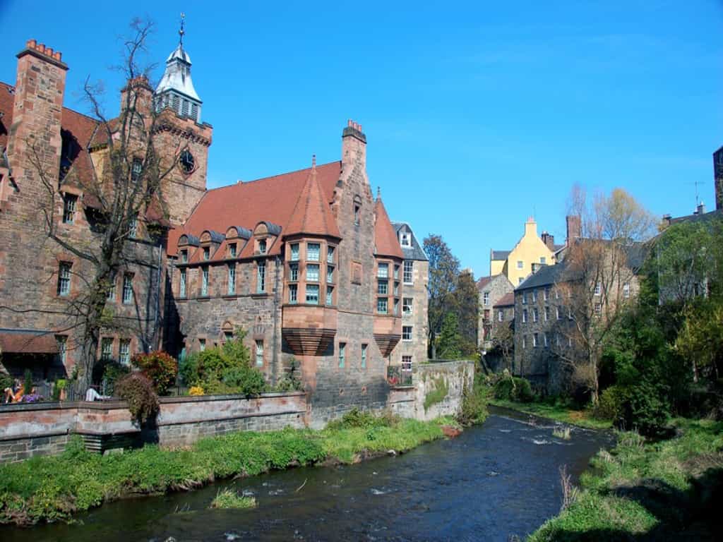 WTNT-ES Edinburgh: 2-Hour Walking Tour - Spanish Tour Guide