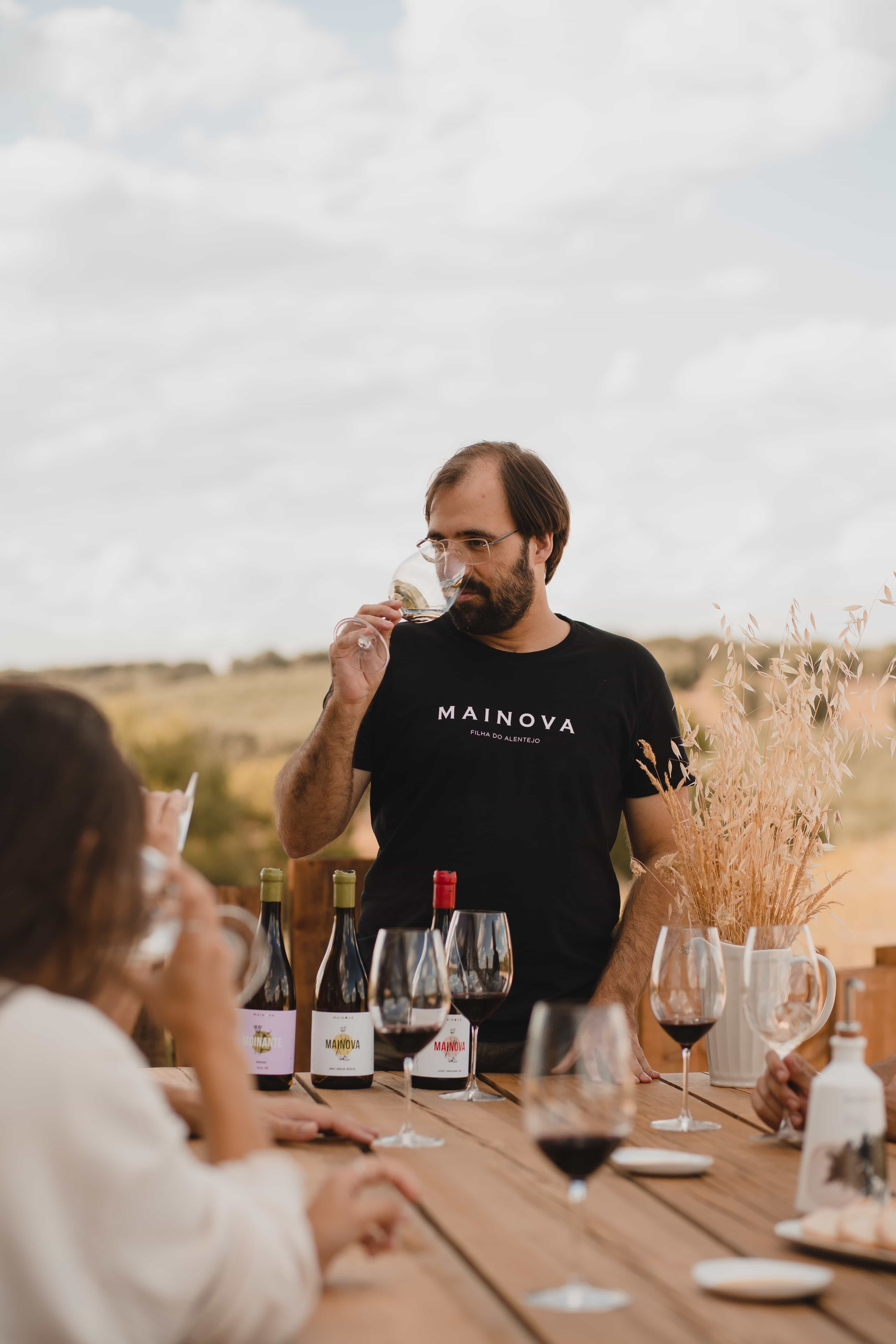 Visit and Tasting of 6 Wines