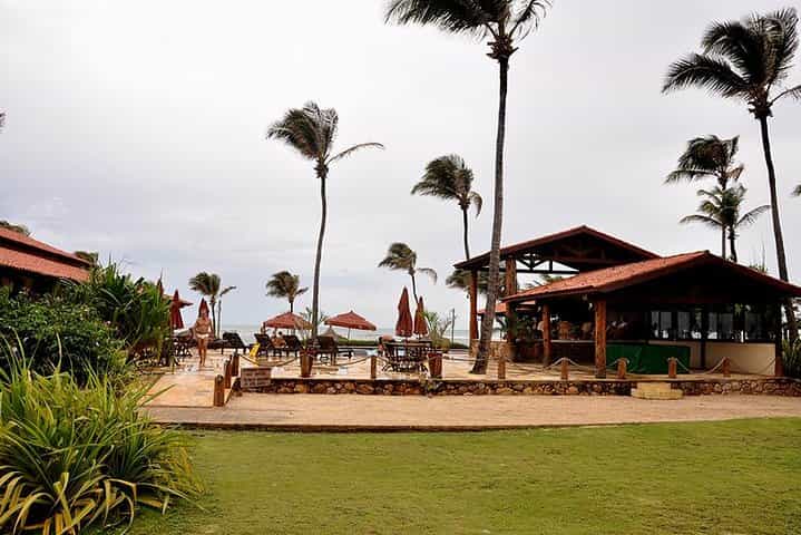 Tour to Lagoinha Beach 
