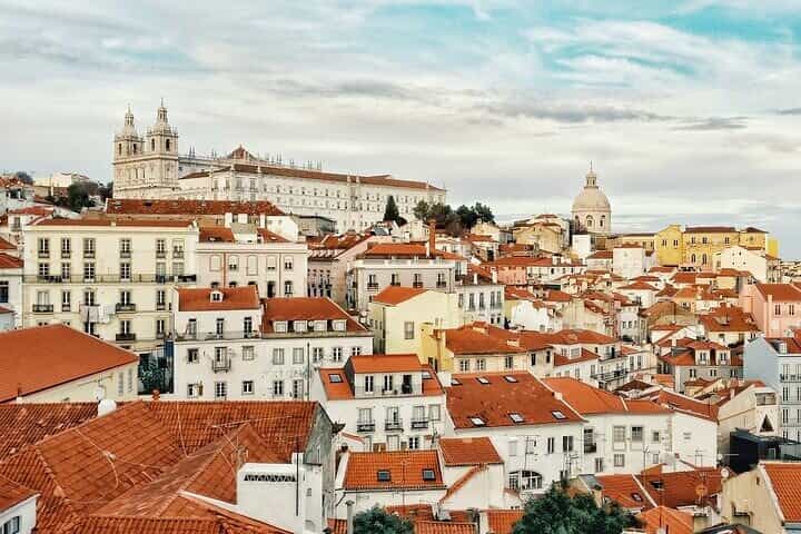 Full-Day Private Lisbon Tour in Tuk Tuk