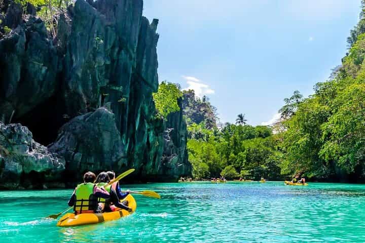 El Nido Tour B - Caves and Islands Tour (Private / Shared)