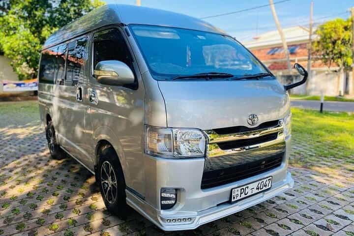 Private Taxi Transfer from Negombo or Colombo City to Arugam Bay