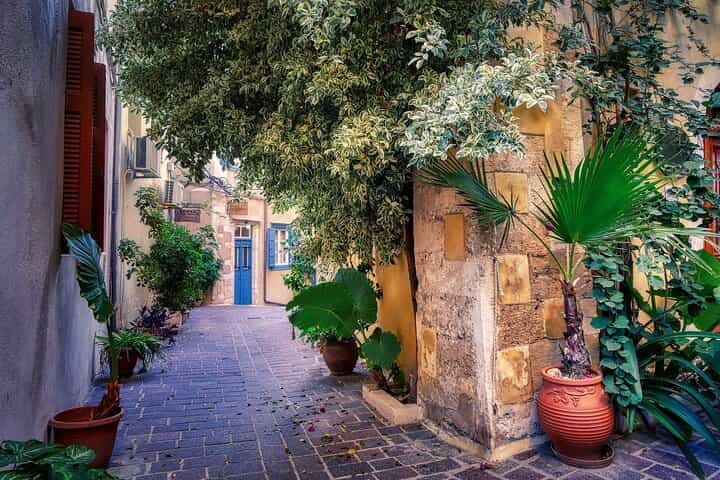 Chania Old Town, Public Market and Chrisopigi Monastery Tour