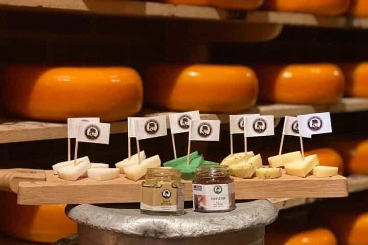 Bruges Food Tour: 8 Tastings of Local Delicacies