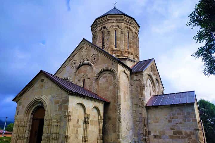 Racha Private Tour: Wine & Culture Experience