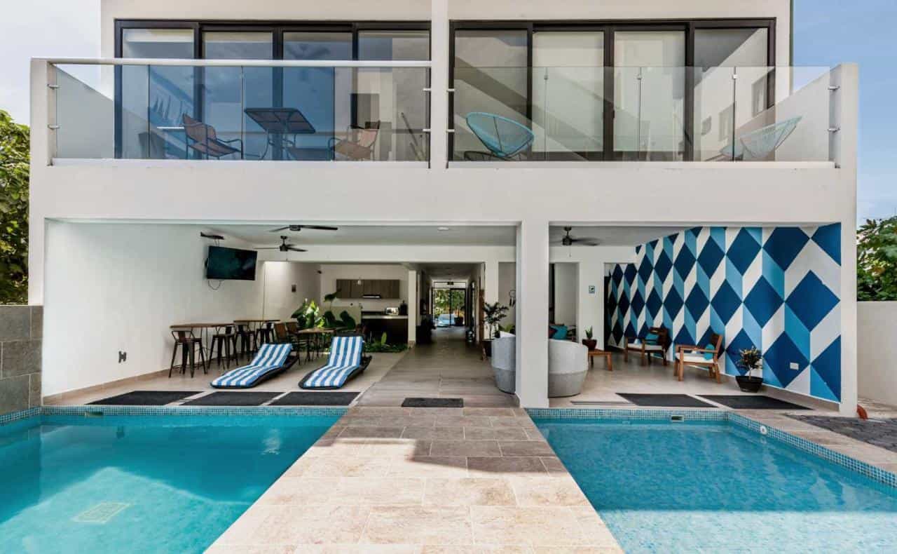 Private Shuttle from Vela's Condos Ocean Front to Cancun Airport