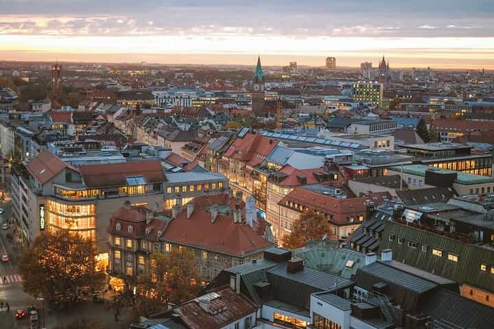 Passau to Munich Airport 1-Way Private Transfer Service
