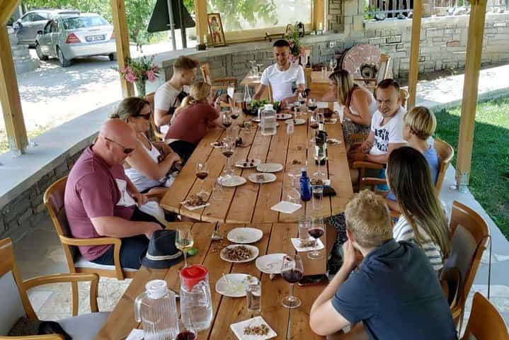 Wine Tasting & Food tour in Berat - Day trip/By Vato
