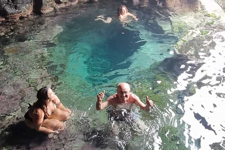 Sal Private Tour: All inclusive Salt Lake, Blue eye and Shark Bay