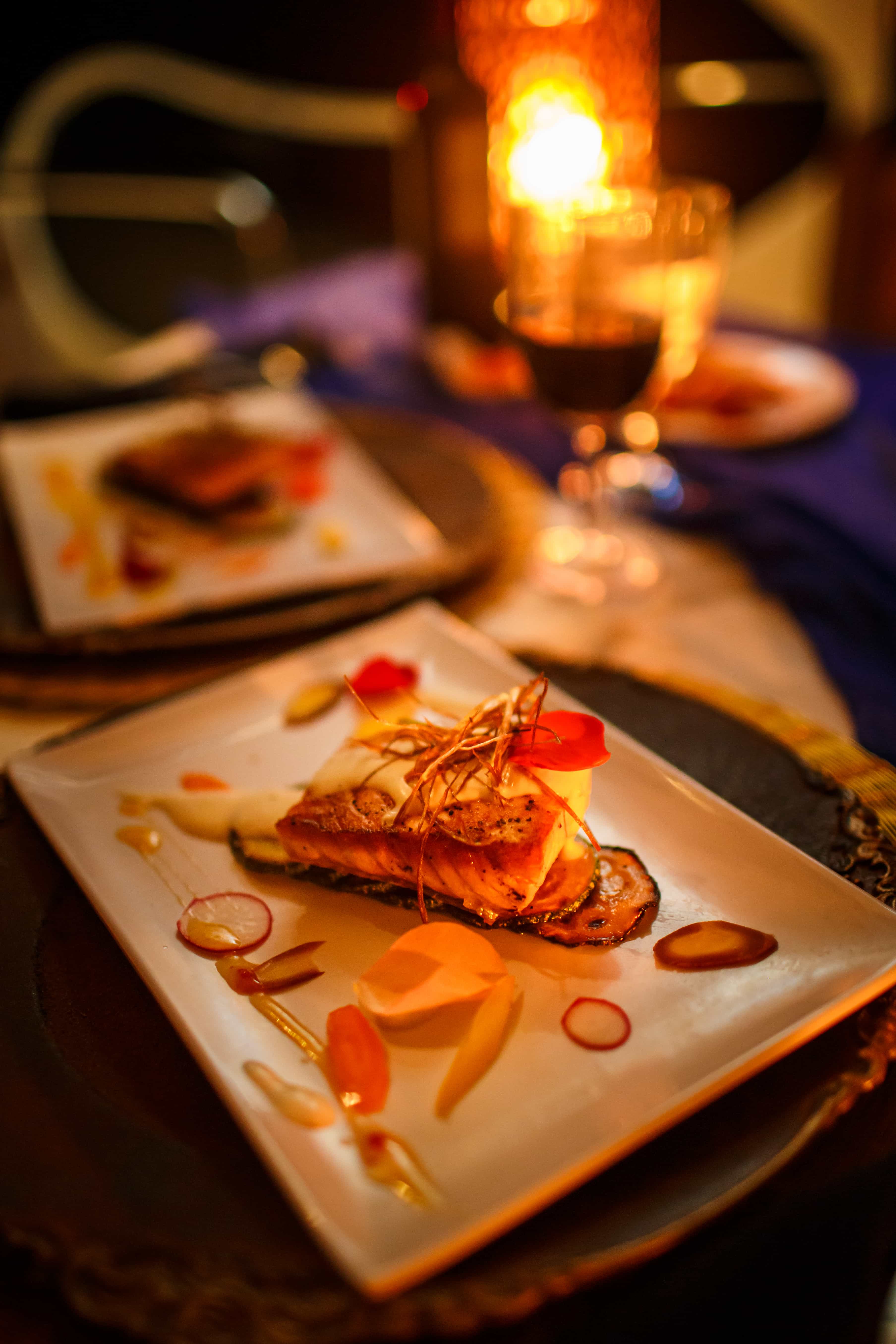 All Inclusive 3 hours Romantic Dinner in 51' Leopard PowerCat