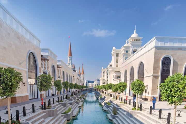 Private Transfer to Land of Legends Night Show or Theme Park