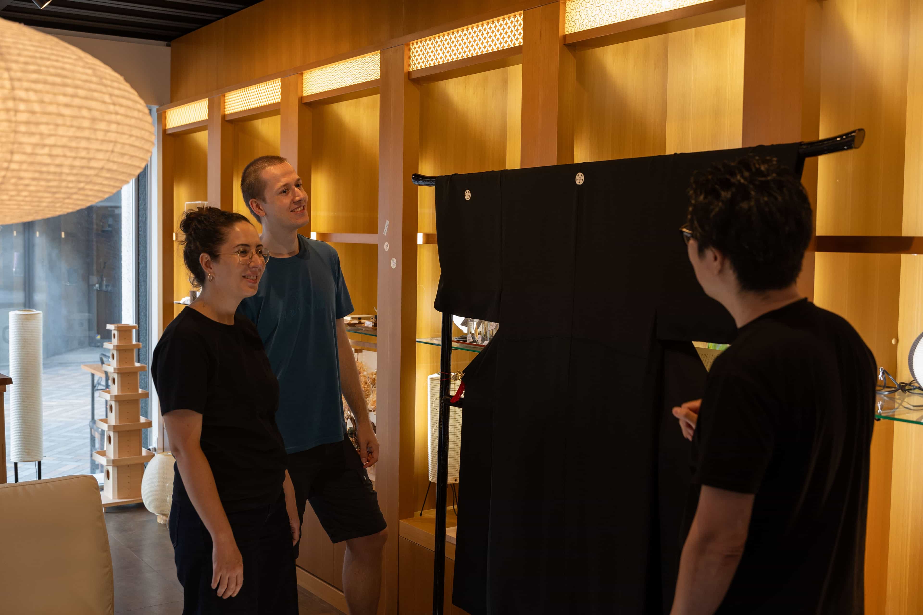 Nagoya Black Kimono Dyeing | Hands-On Family Crest Printing Workshop