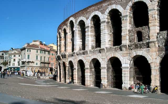 Verona and Sirmione day trip- from Bergamo