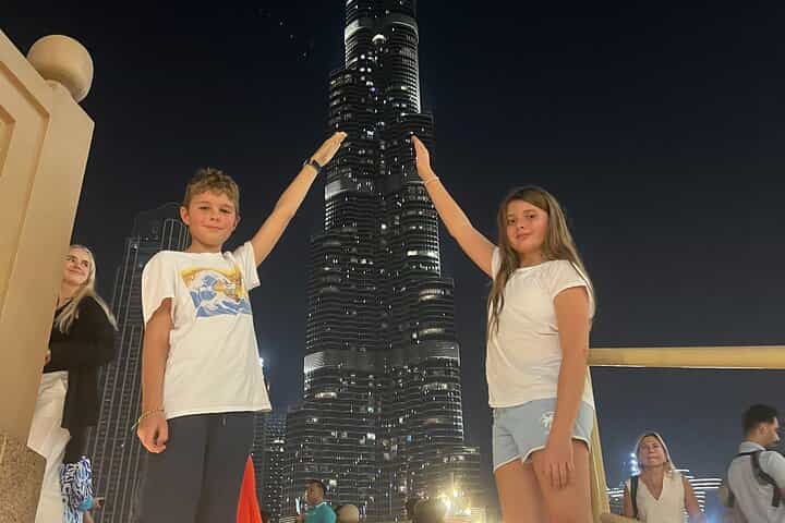 Explore Dubai By Night Tour With Dubai Mall Fountains Show