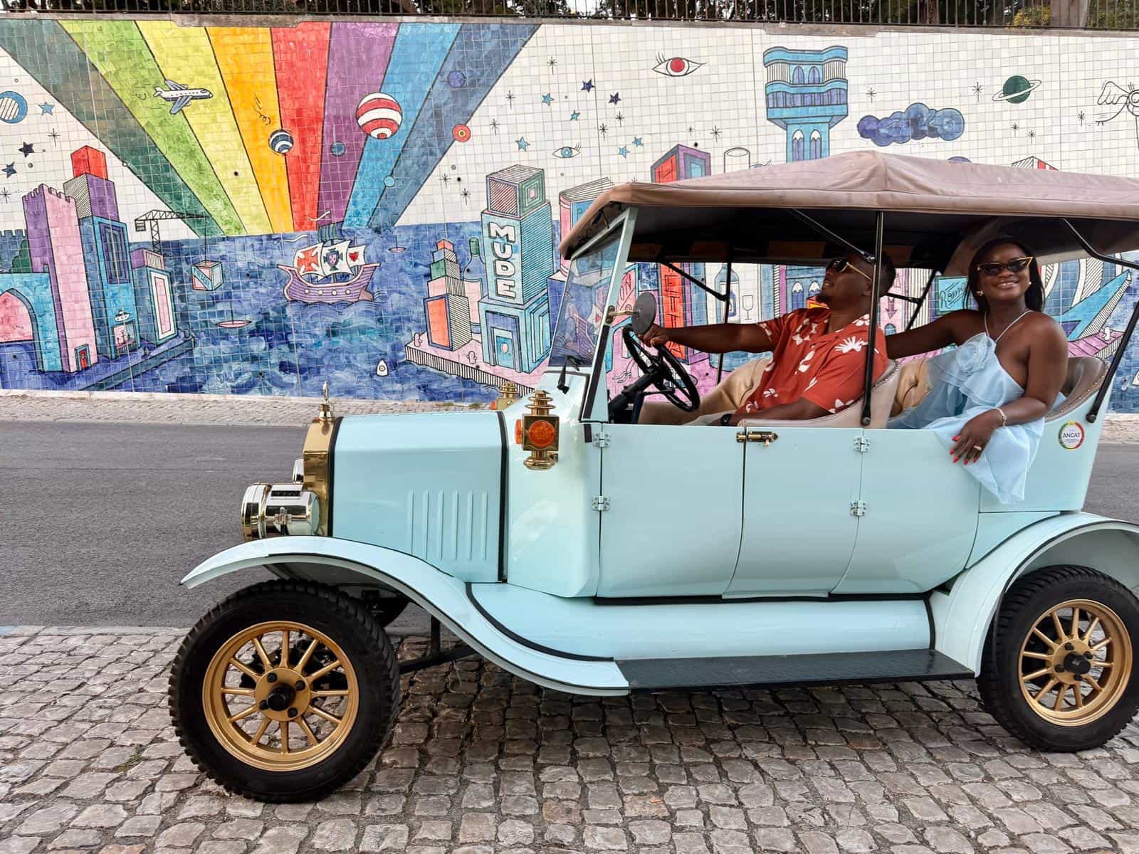 LISBON All-In-One Tour - 4 Hour for up to 6 people