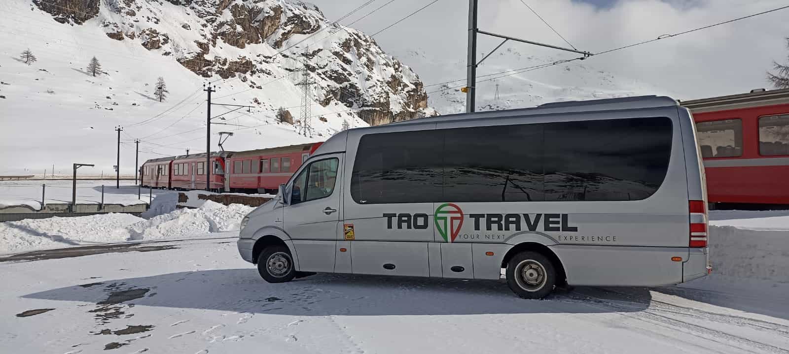 Private transfer from Milan To Venice