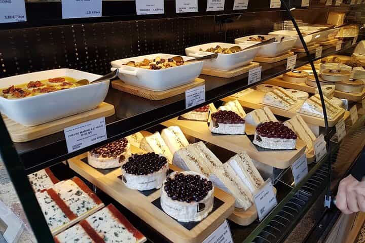 Gastronomic Walk in the Latin Quarter of Paris