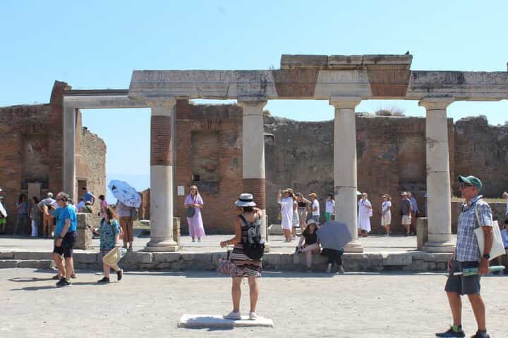 Pompeii Tour from Naples: Skip-the-Line Entry + Guided Visit
