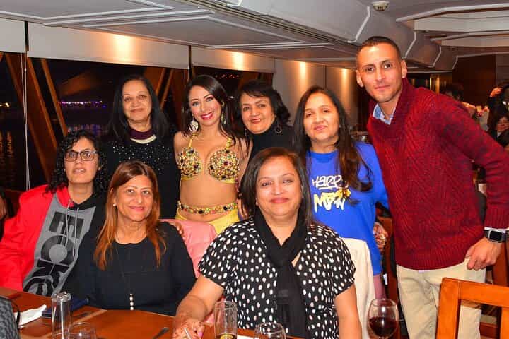 Nile Cruise Dinner with Tanura Show Belly Dancer and Live Show