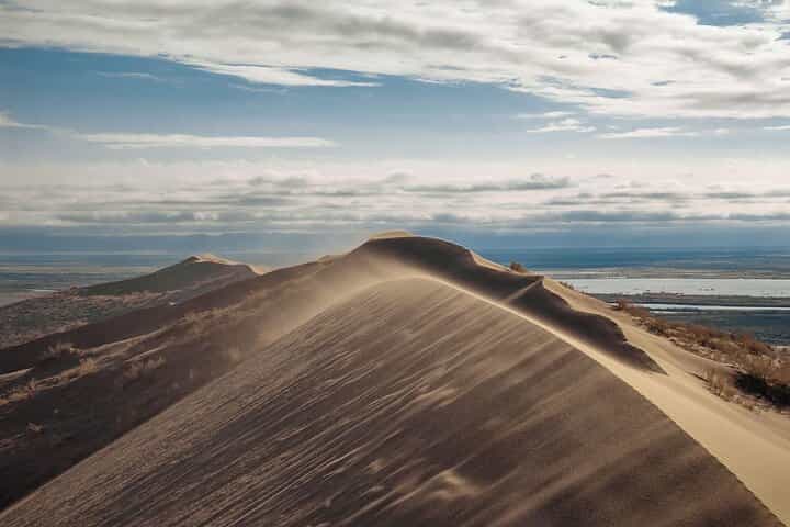 Altyn-Emel: Jeep Private Full-Day Tour to Singing Dune