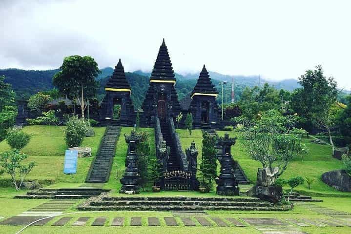 Bogor City Full-Day Private Tour from Jakarta with Pick Up