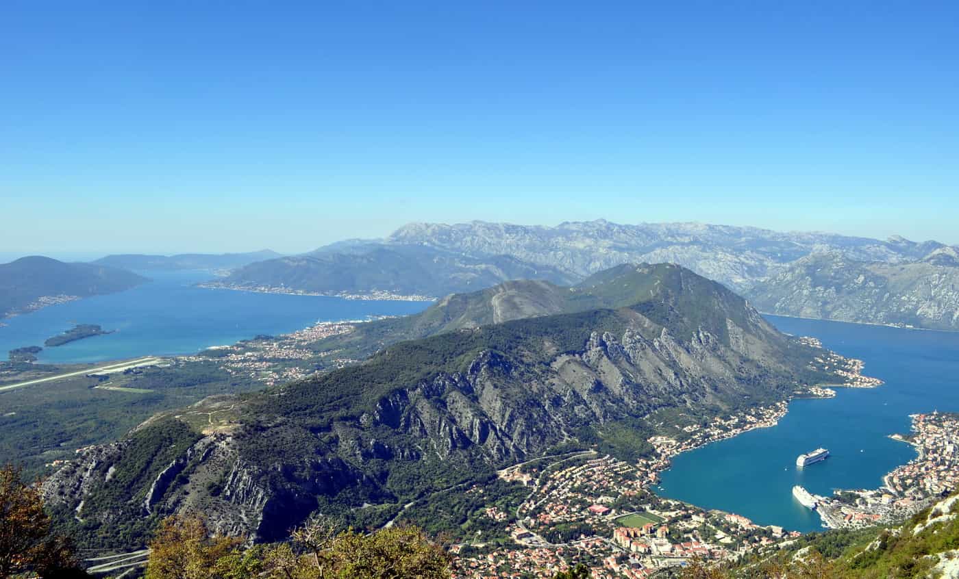 e Tuktuk Montenegrowaves