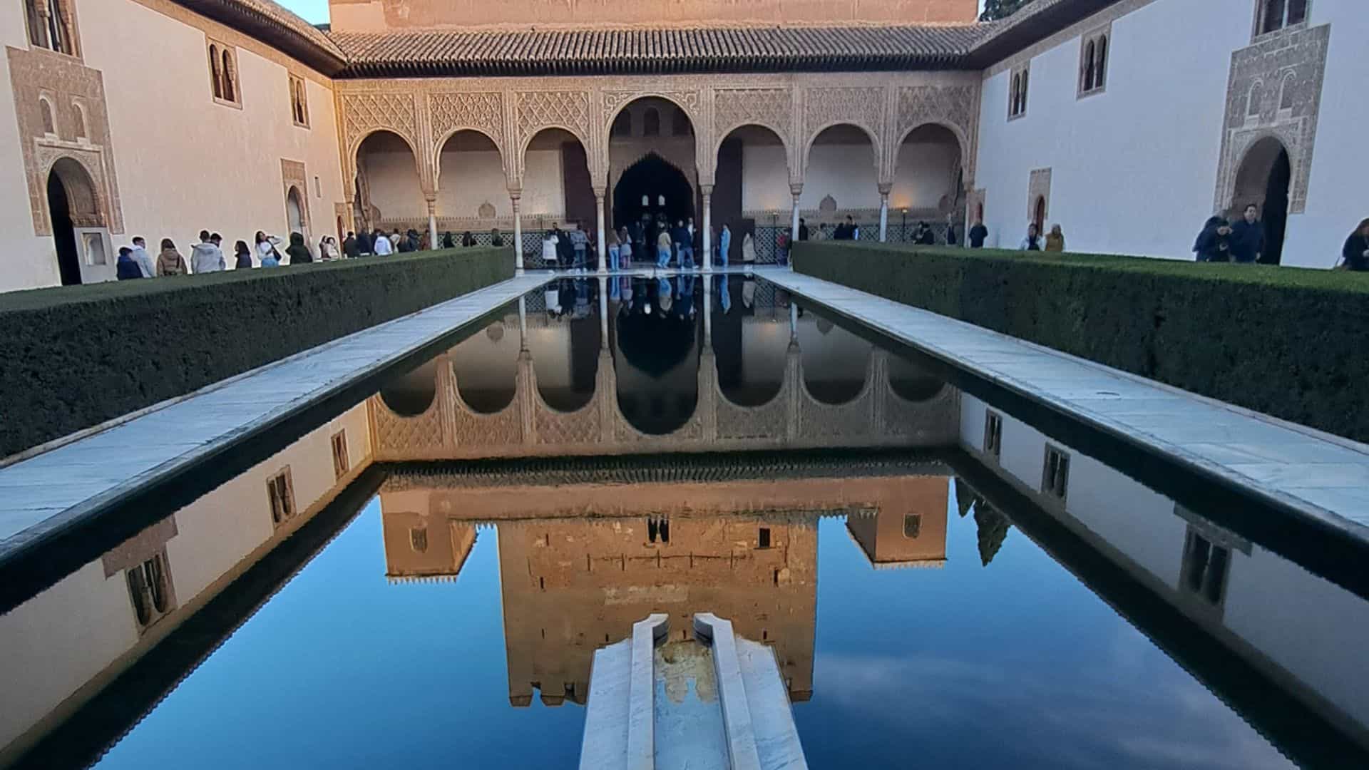  Alhambra in Granada Private Tour with Tickets Included
