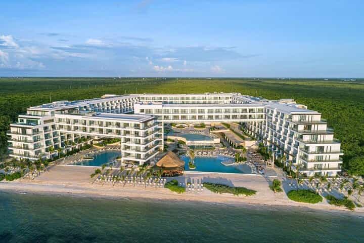 Private Transfer from Sensira Resort Riviera Maya to Cancun Airport