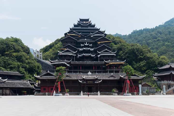 One Day Private Tour Chongqing Chiyou Jiuli City Wujiang Gallery 