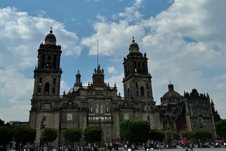EXCLUSIVE TOUR Metropolitan Cathedral - Small Groups