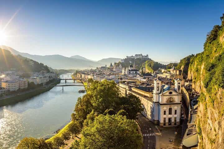 Salzburg and Lake Region Private Day Trip from Vienna