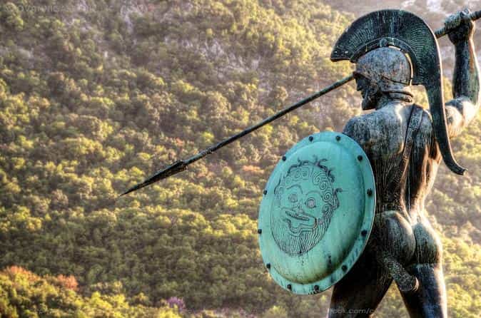 2 Day Private Tour Of Delphi, Meteora & Thermopylae From Athens - Overnight at Kalambaka or Kastraki