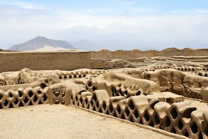 Chan Chan, Huanchaco, Sun and Moon Temples, Full-Day Tour from Trujlllo