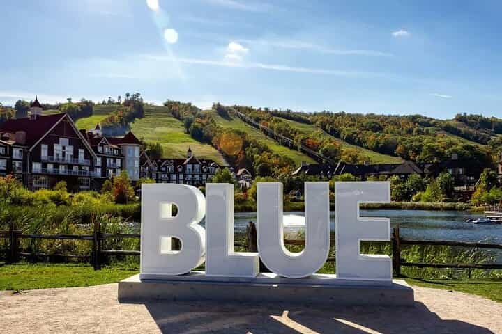 From Toronto: Blue Mountains Shuttle from Toronto – Village or Scenic Caves