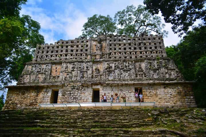 Lacandona Jungle, Yaxchilan and Bonampak Day Trip from Palenque