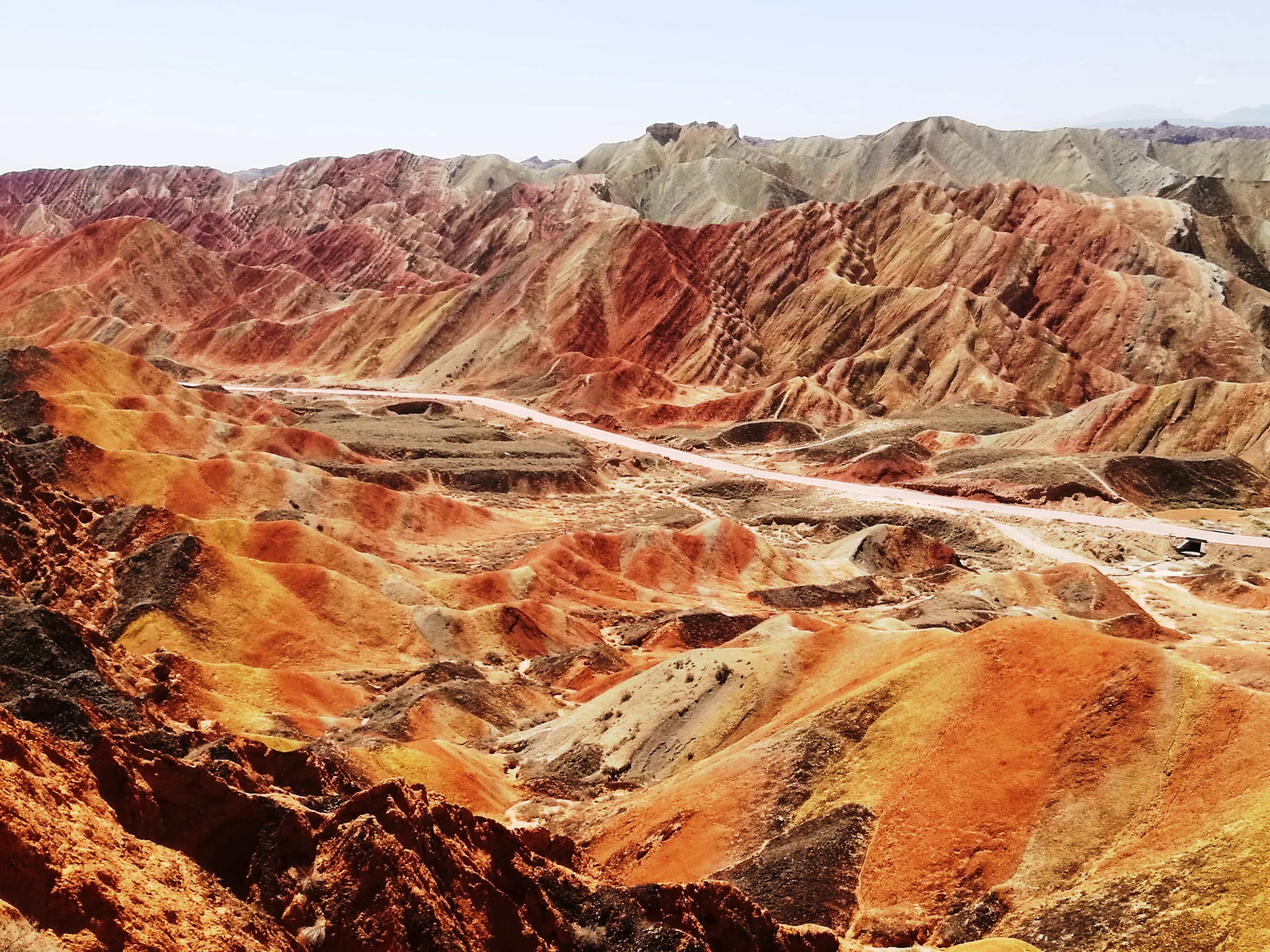 Private Tour in Lanzhou: Rainbow Danxia and Historic He Kou Town 