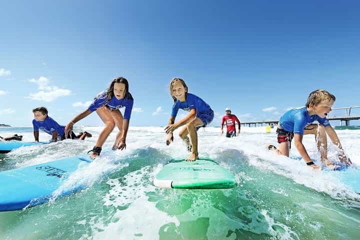 Jacó Beach Private Surfing Lesson