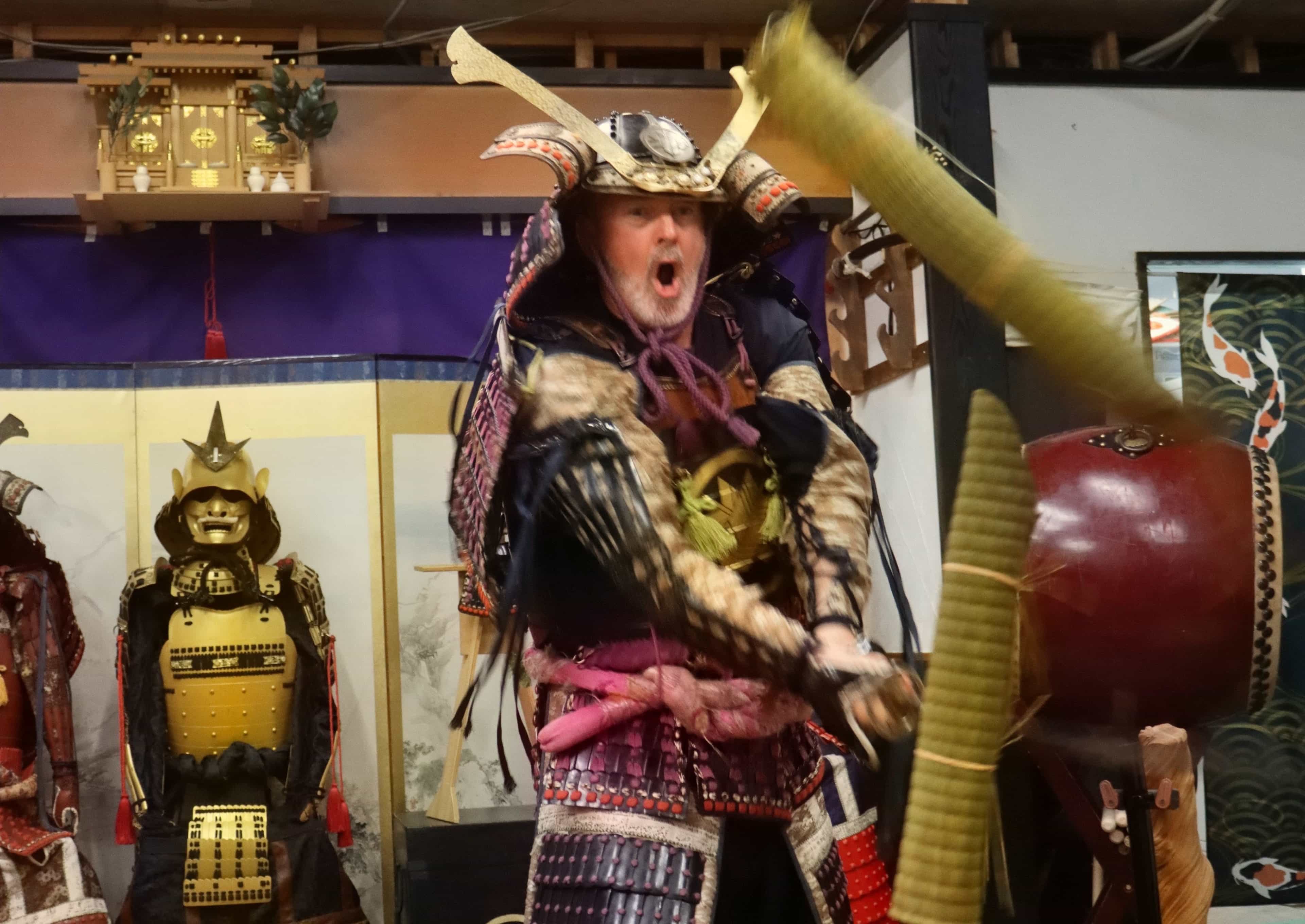 Step into the role of Top Samurai/Shogun , rally your soldiers, and give the order to march
