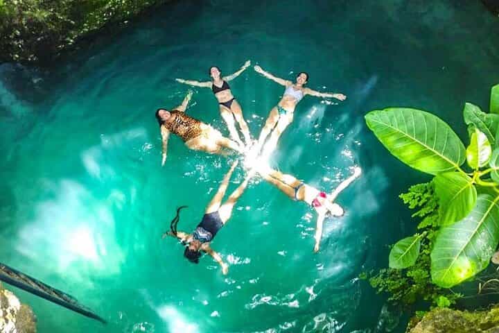 Blue Hole Mineral Spring and Rick's Cafe Sunset Tour