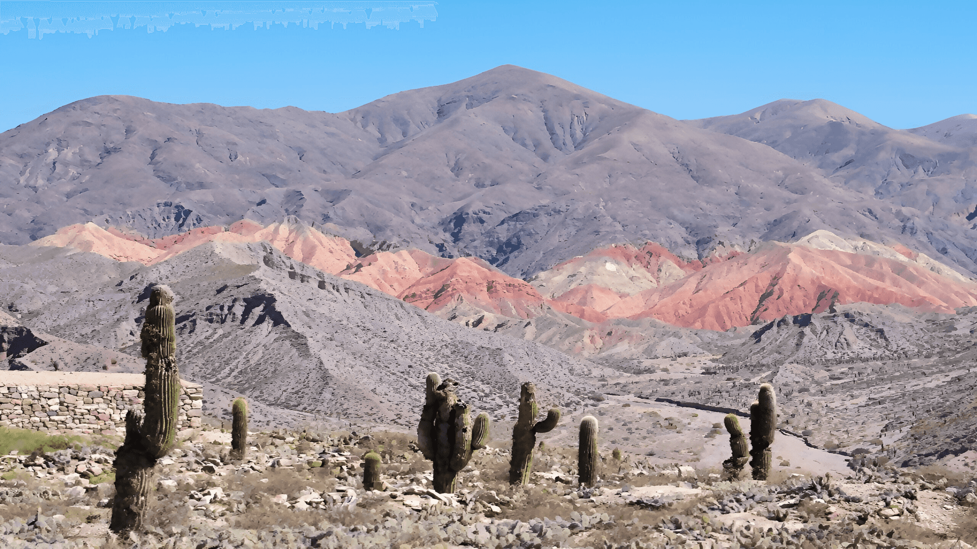 Hornocal y Salinas Grandes: Cielos que abrazan la tierra