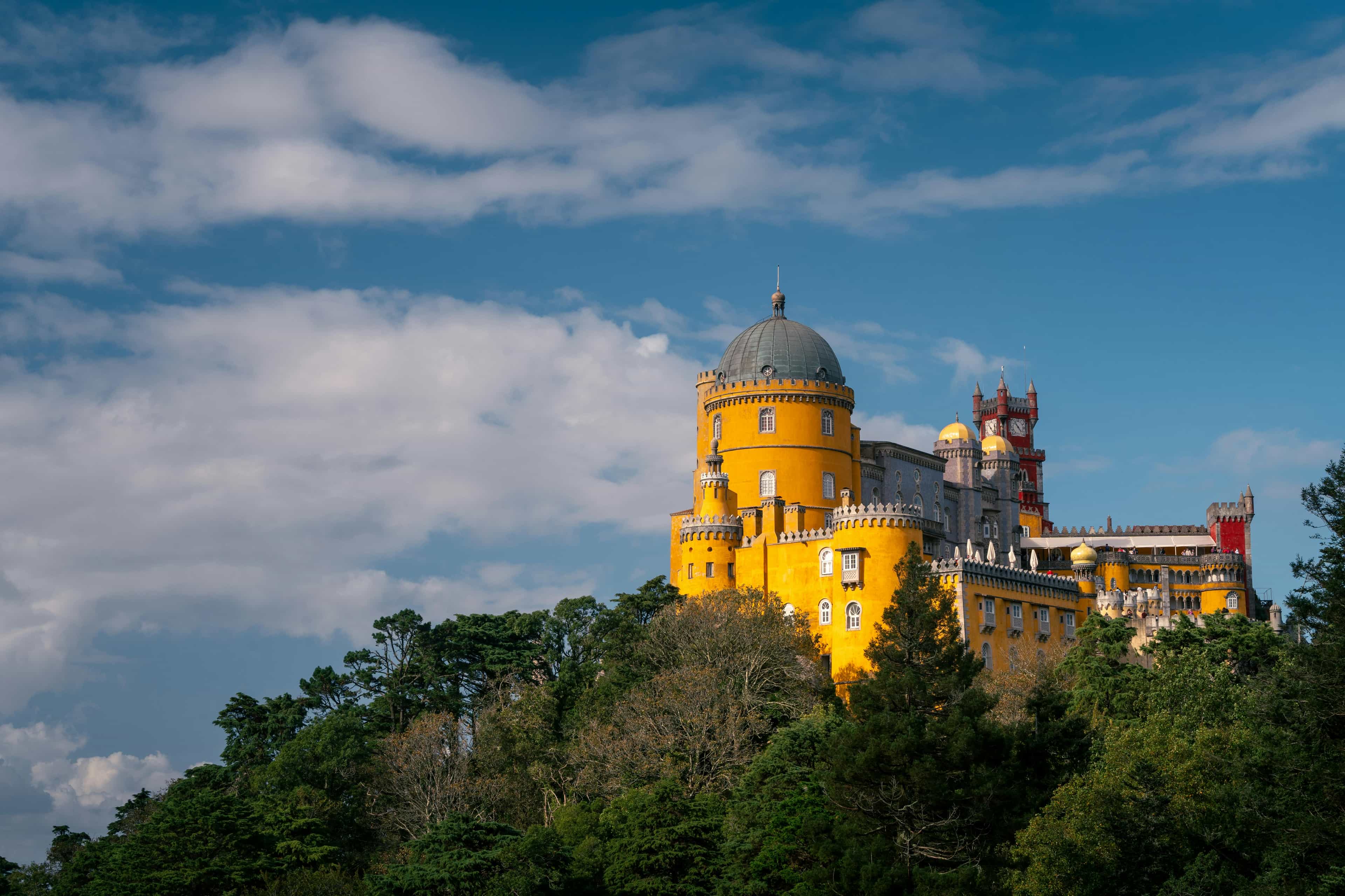 Sintra Half-Day Small Group Tour with Pena Palace Tickets Included