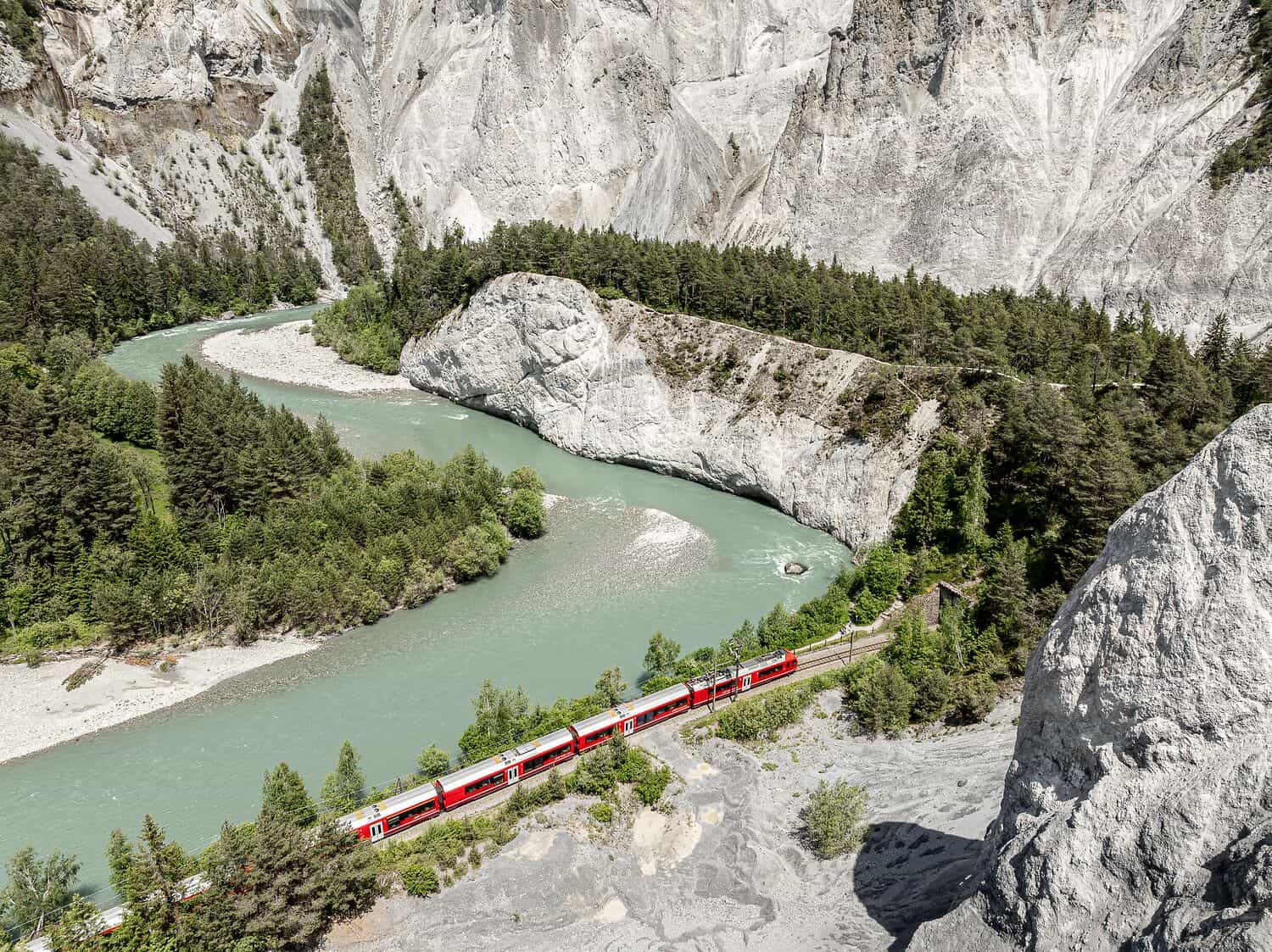 Glacier Express Route Private Tour from Zurich