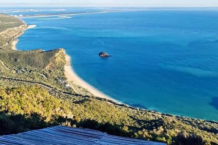 Arrábida and Sesimbra Wine Tasting Tour, Nature and Beaches