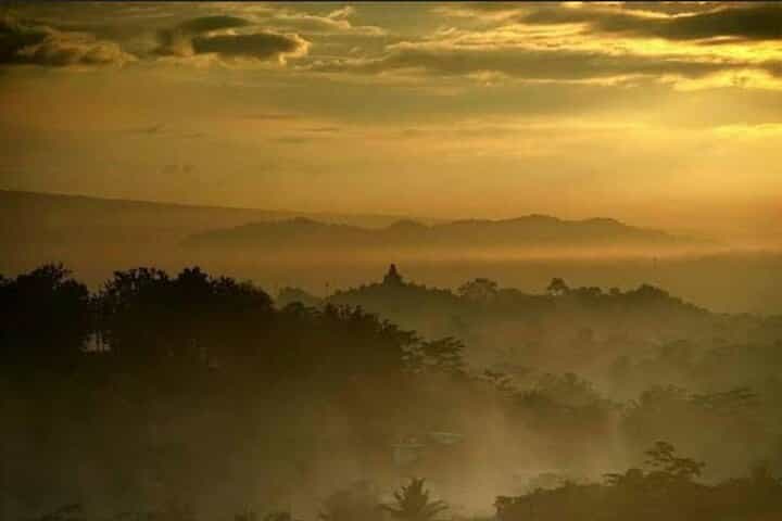 Hill's Sunrise and Temples Tour from Yogyakarta