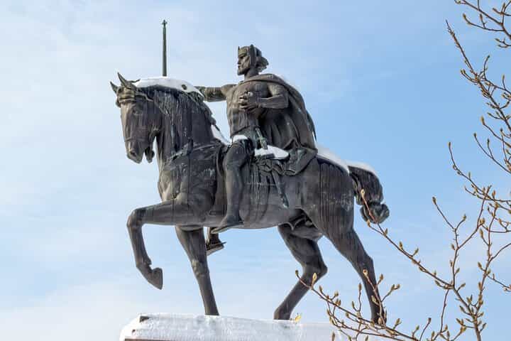 Zagreb Scavenger Hunt & Highlights Self-Guided Walking Tour