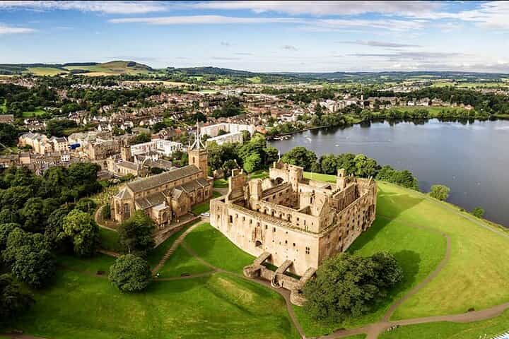 The Outlander Private Day Tour from Glasgow