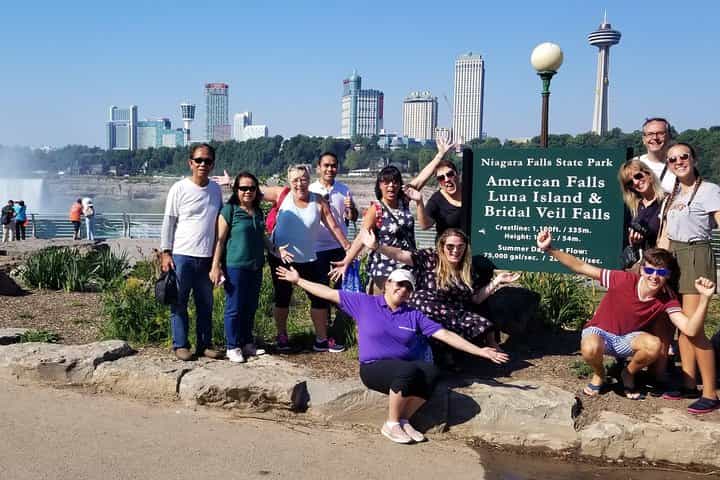 Niagara Falls One Day Tour from New York City with Night Lights and Fireworks