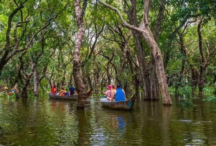 Floating Village at Tonle Sap Lake & Siem Reap City Tuk-Tuk Tour