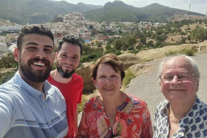 Casablanca to Fes 2-Day Tour via Chefchaouen with Overnight Stay 